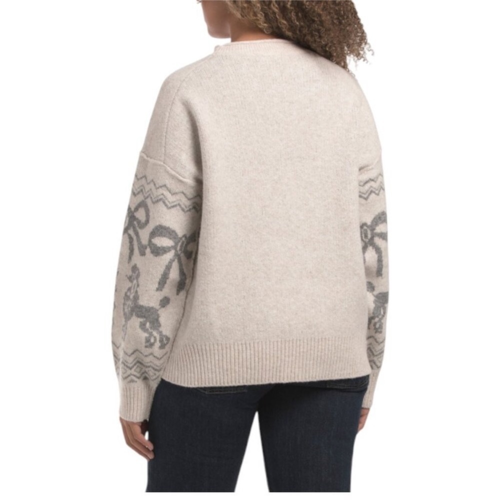 Moon River Gray Bow Poodle Oversized Crewneck Sweater NWOT - Picture 2 of 7